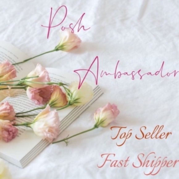 Purse over the shoulder, 8.5” x 10” Still LOTS of love available❣️🥀 - Picture 12 of 16